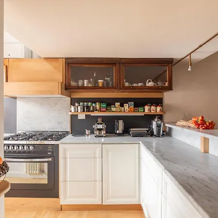 Monti Designer Loft By Romeloft Apartment *